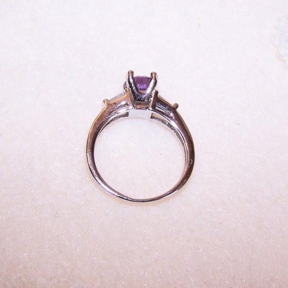 Sterling Silver Lavender Clear Cubic Zirconia CZ Engagement Ring - Size 7 - Picture 10 of 10